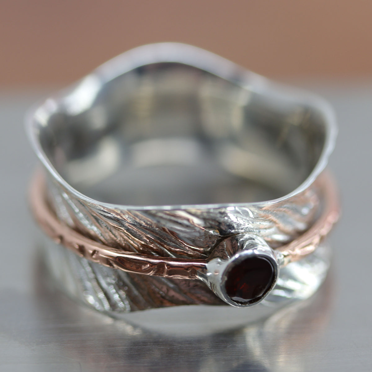 Sterling Silver Garnet Spinner Ring Size 9 – Jewelry Native American